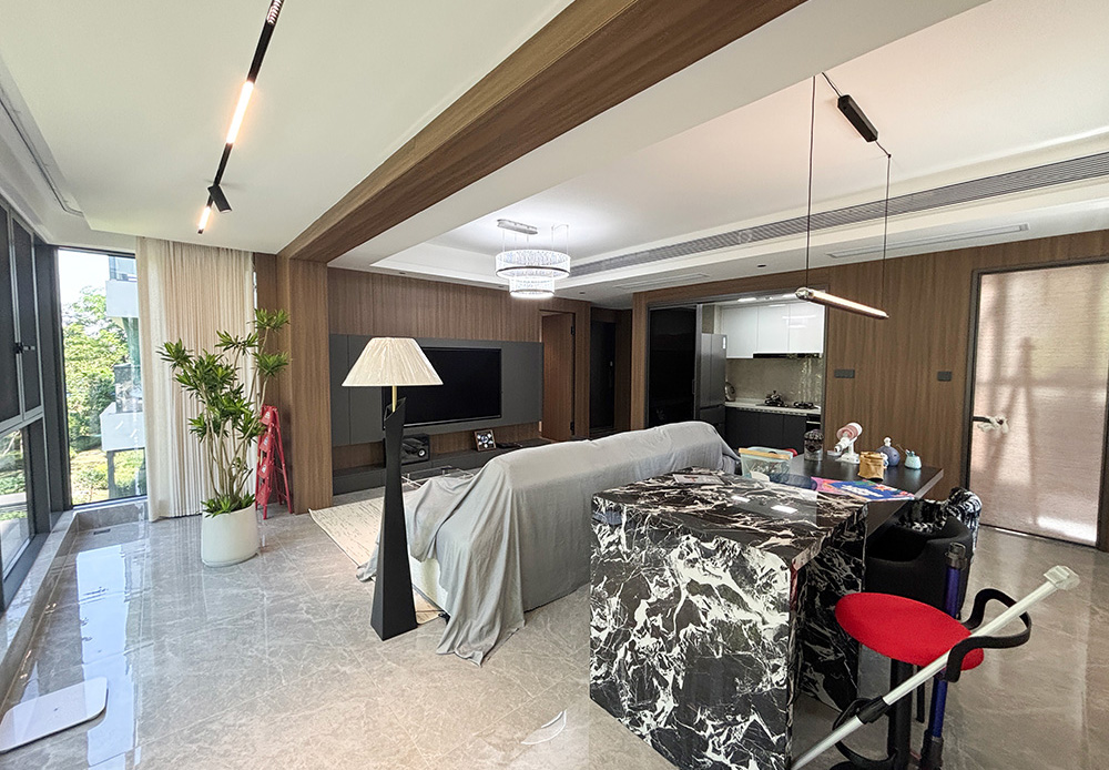 【客厅改造】 100m²翻新案例 实景第 1 张